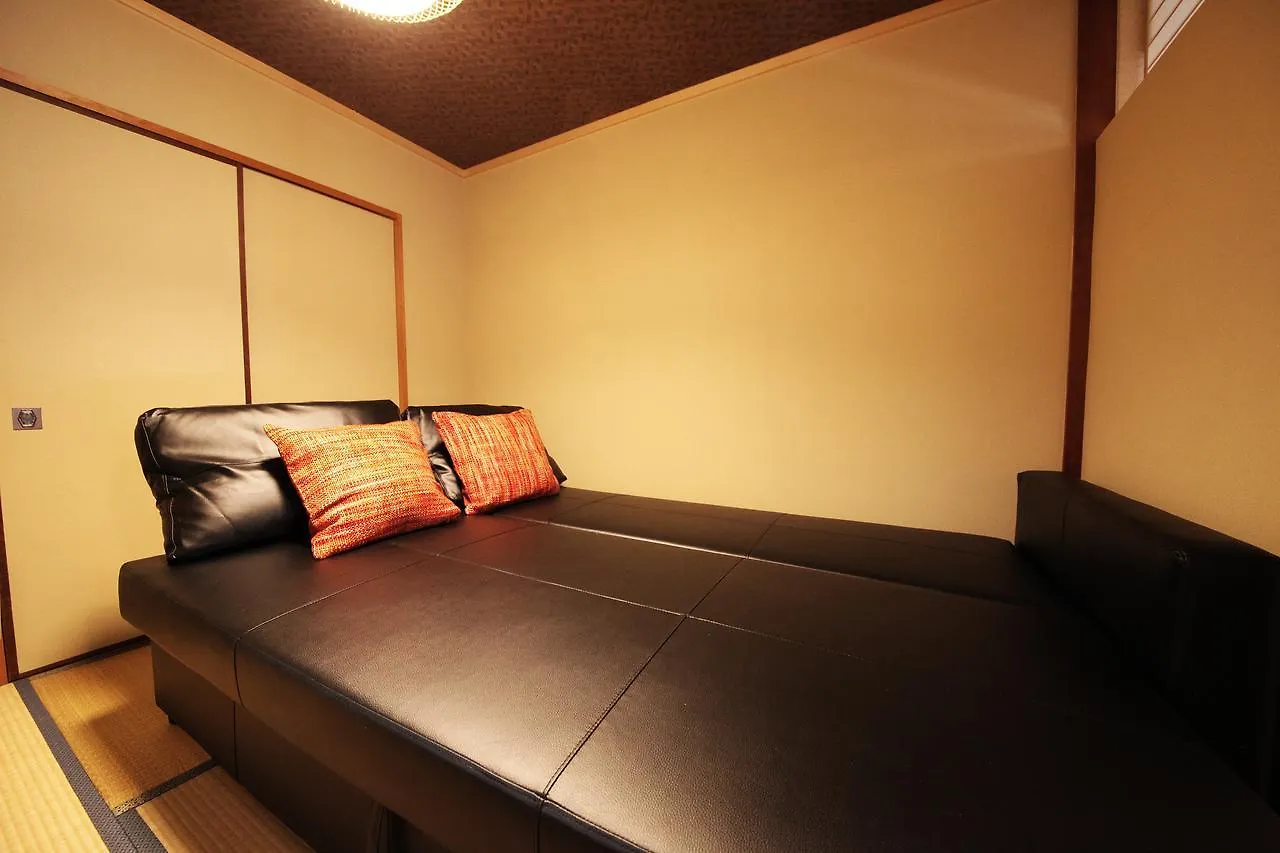 Semesterbostad Kitano Hakubaicho Inn Kyoto